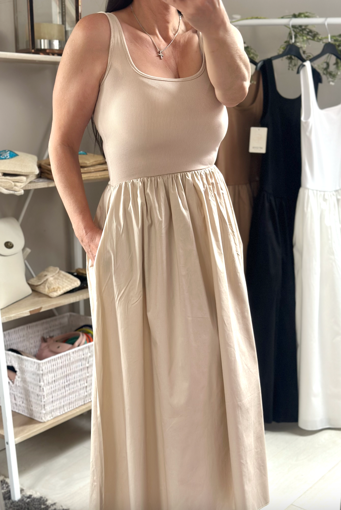 Made in Italy Beige Square Neck Sleeveless Pocket Dress