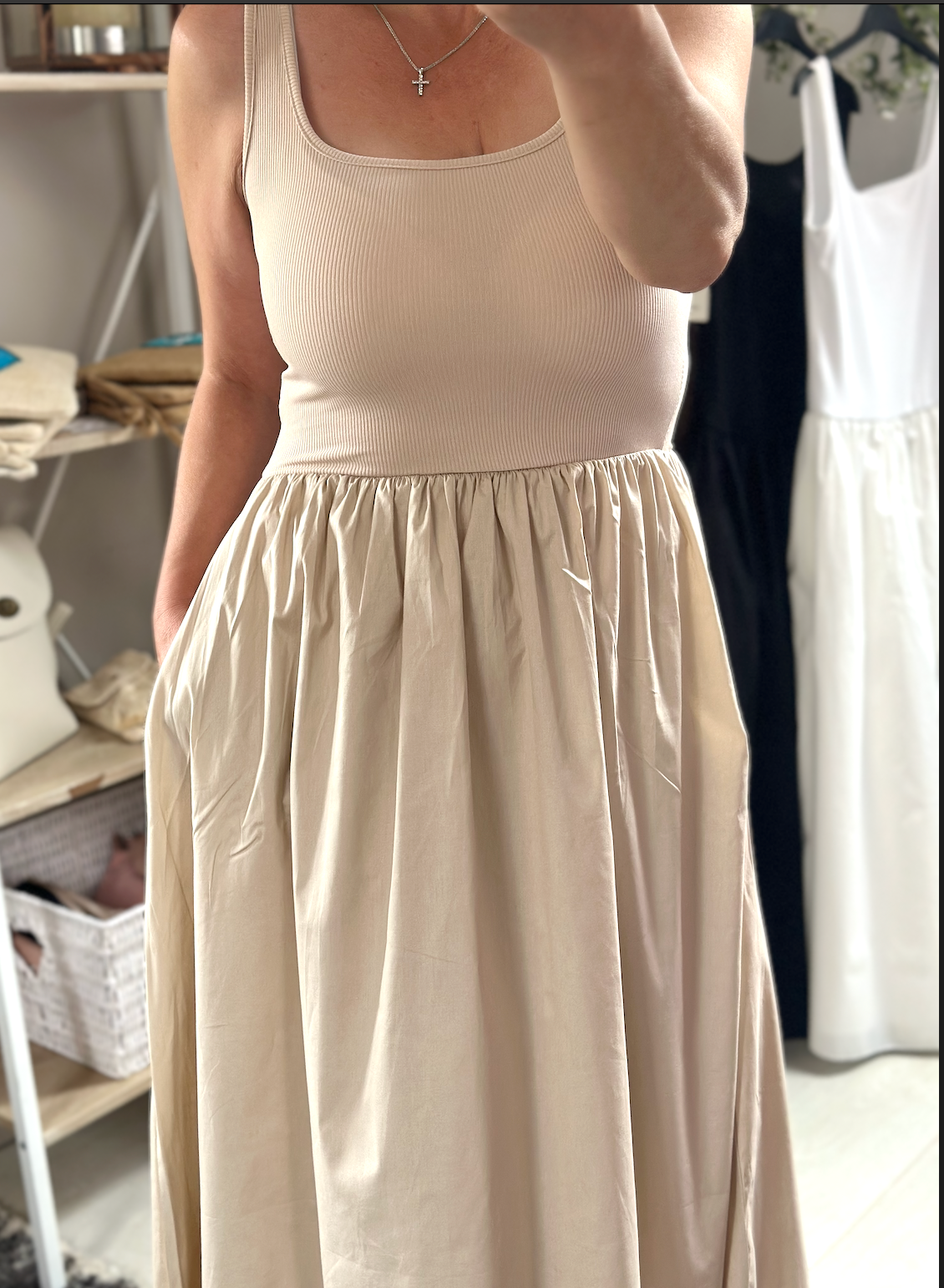 Made in Italy Beige Square Neck Sleeveless Pocket Dress
