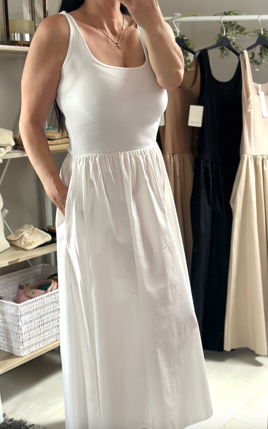 Made in Italy White Square Neck Sleeveless Pocket Dress