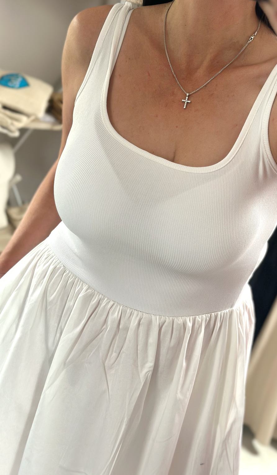 Made in Italy White Square Neck Sleeveless Pocket Dress