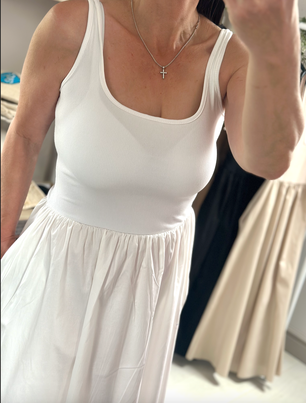 Made in Italy White Square Neck Sleeveless Pocket Dress
