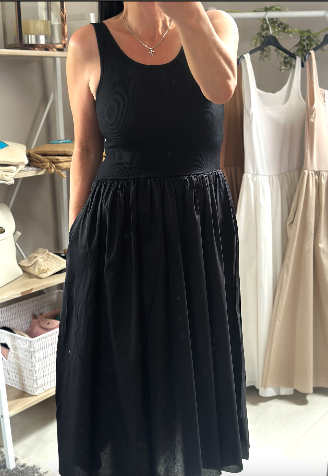 Made in Italy Black Square Neck Sleeveless Pocket Dress