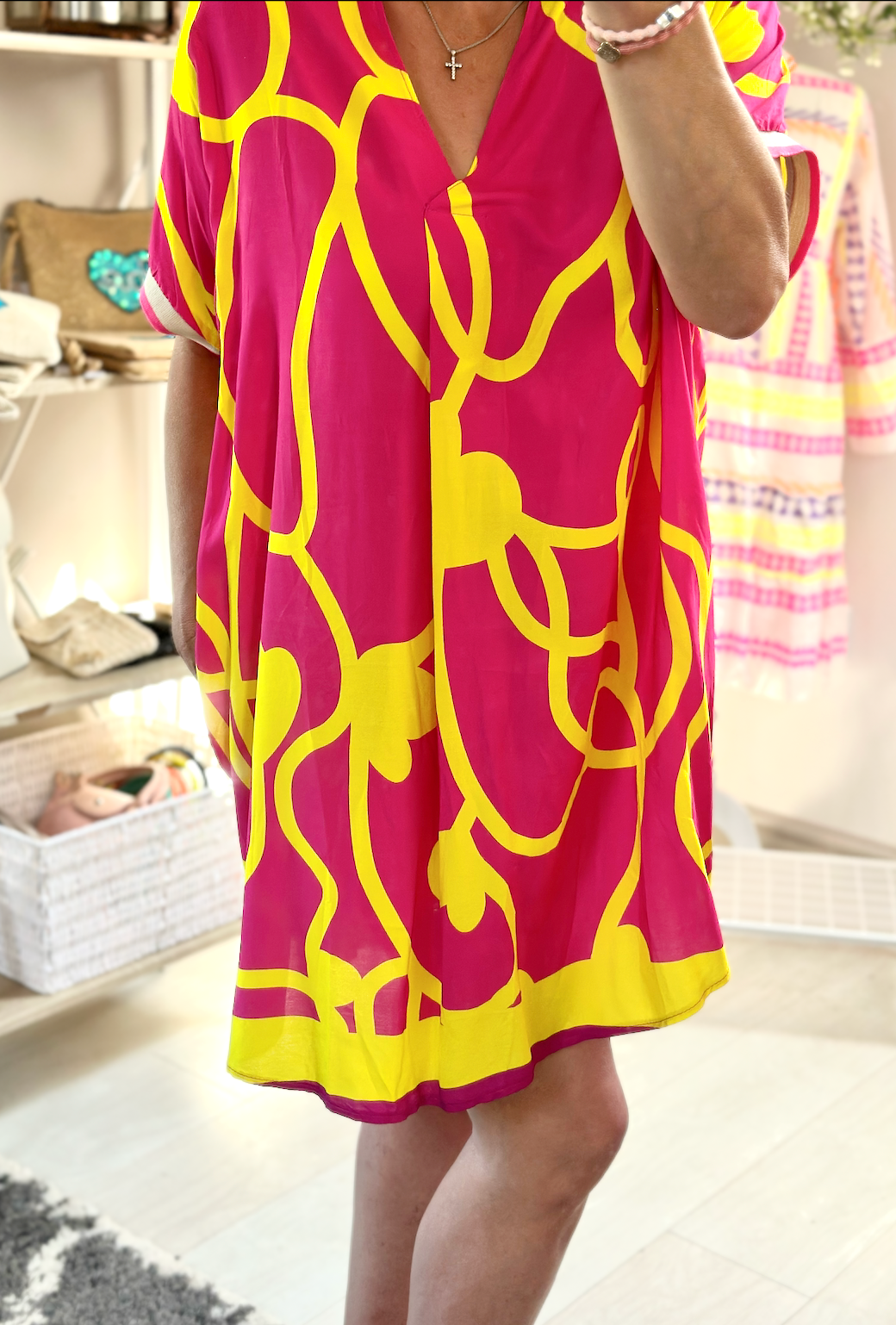 Made in Italy Pink and Yellow Heart Print Side Pocket V-Neck Tunic