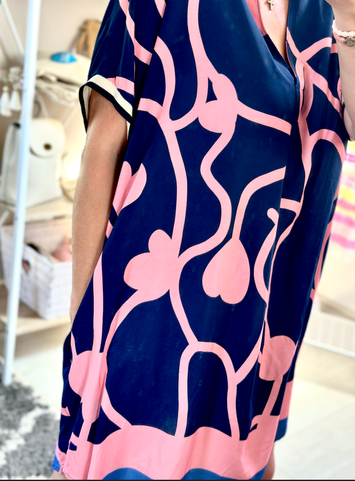 Made in Italy Navy and Pink Heart Print Side Pocket V-Neck Tunic