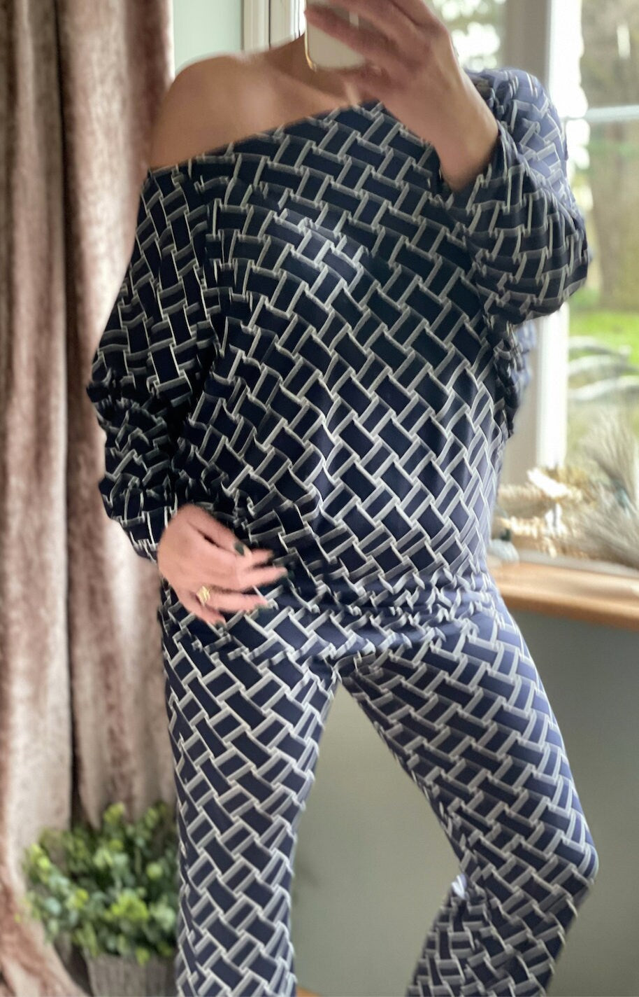 Made in Italy Navy and White Ultimate Batwing LoungeWear