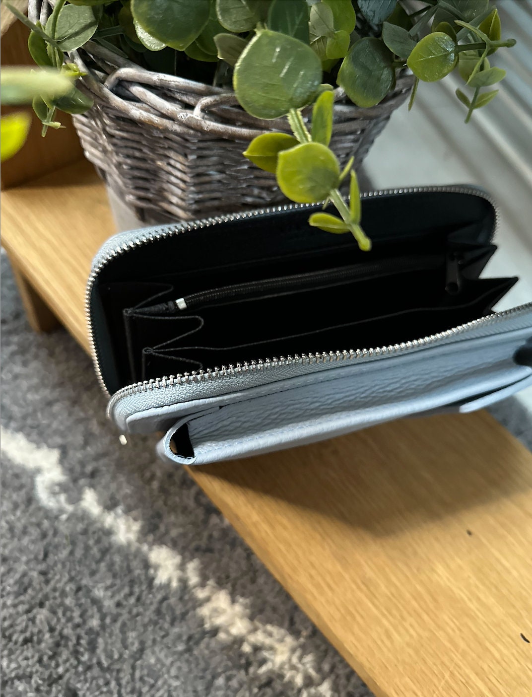 Mobile Phone Made in Italy Leather Baby Blue Phone Purse Crossbody Large Purse, Crossbody Bag, Pag, Mobile Phone Holder