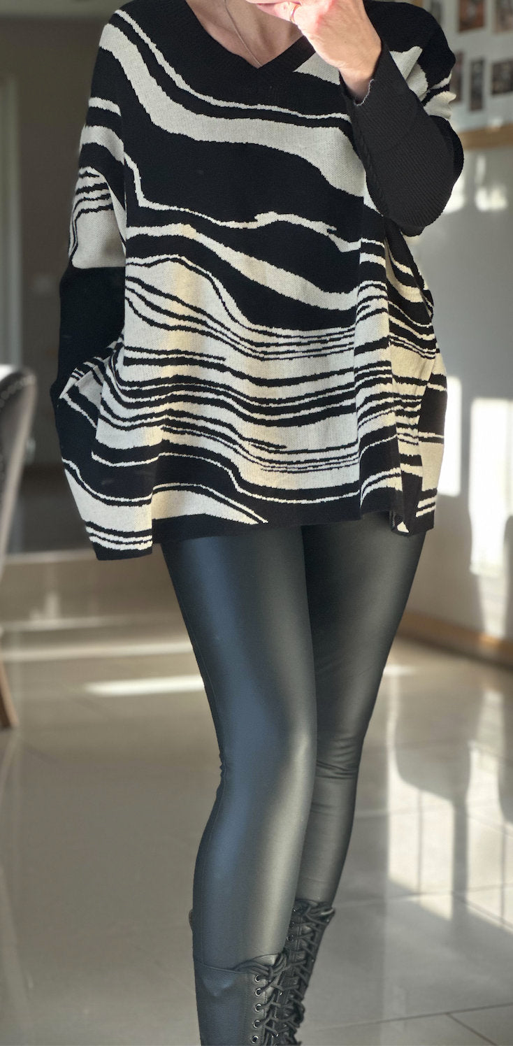 Made in Italy Black Wet Look Matte Faux Leather Leggings, Trousers, Leggings