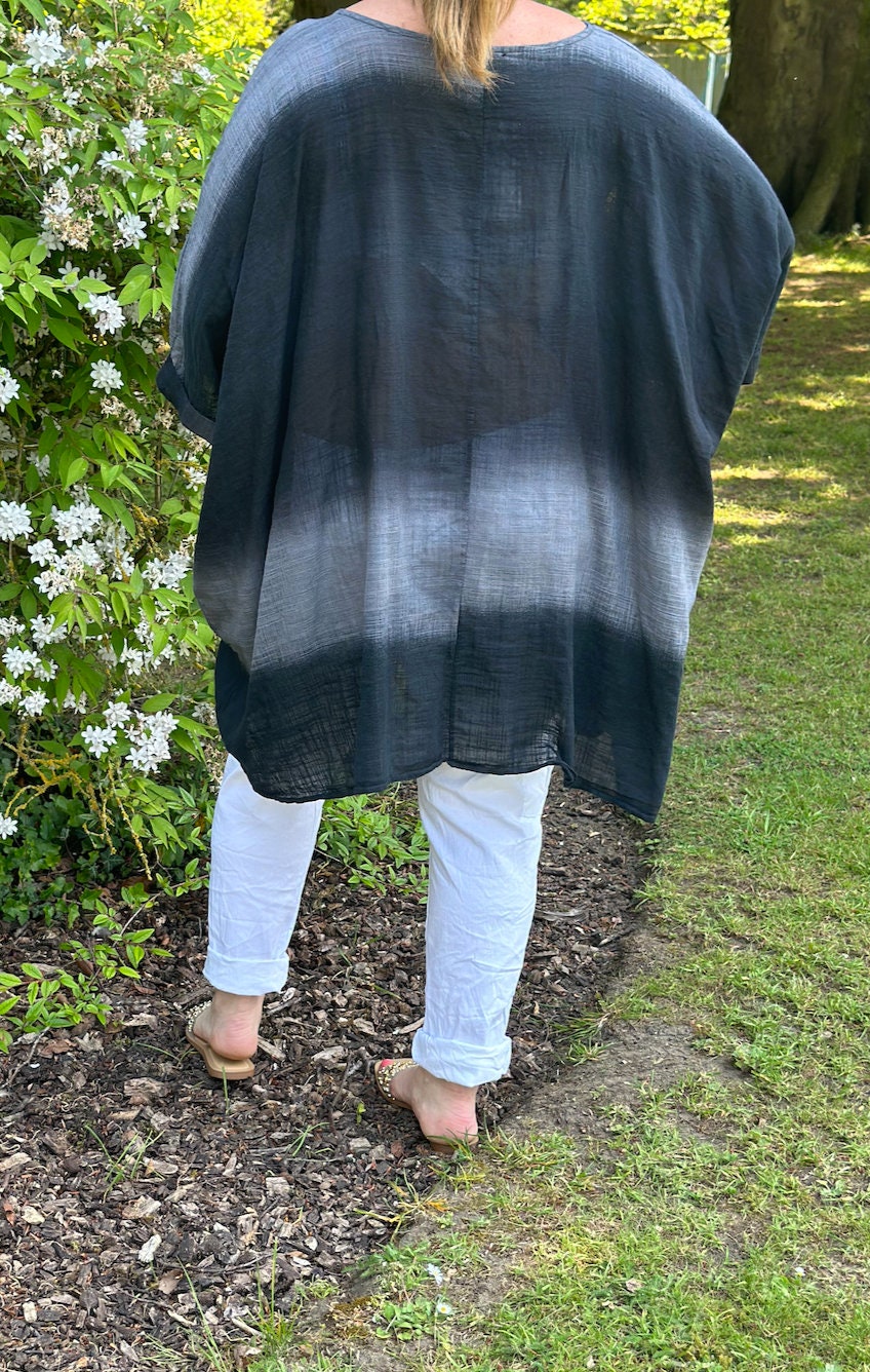 Plus Size Made in Italy Black Italian Cotton Tie Dye Print Boxy Top, Tunic