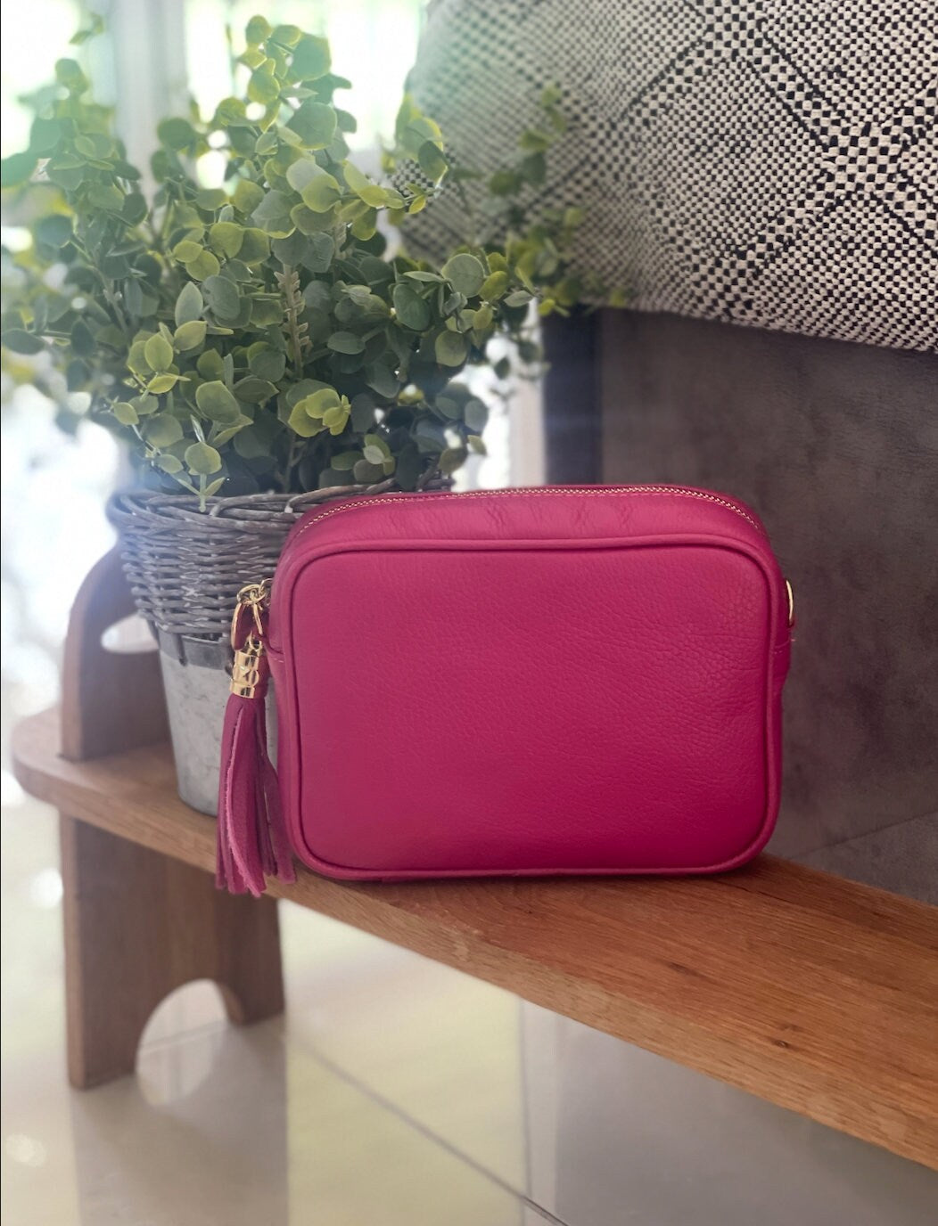 Made in Italy Fuchsia GOLD Hardware Side Tassel Leather Camera Bag Crossbody Bag Handbag Crossbody Strap