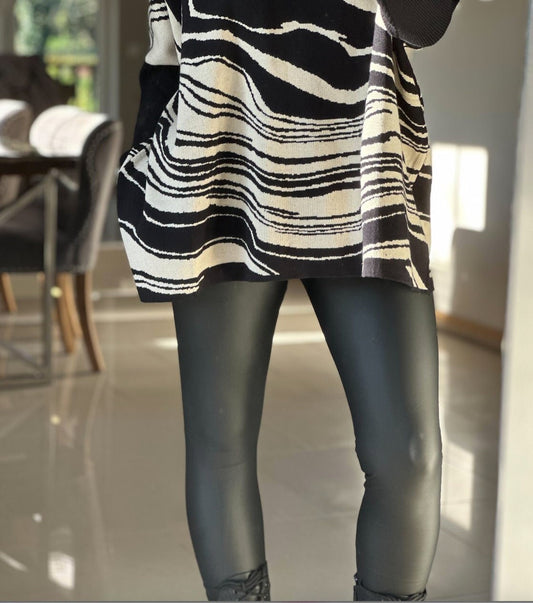 Made in Italy Black Wet Look Matte Faux Leather Leggings, Trousers, Leggings